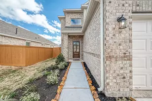 2923 Copper Fls Dr, Iowa Colony, TX 77583 - Photo 6