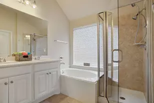 27645 Fairhope Meadow Ln, Kingwood, TX 77339 - Photo 20