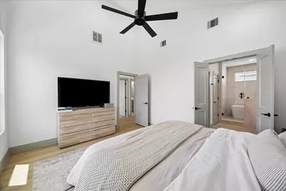 2961 Delafield Street, Houston, TX 77023 - Photo 10