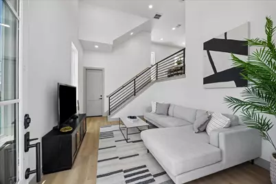 2961 Delafield Street, Houston, TX 77023 - Photo 2