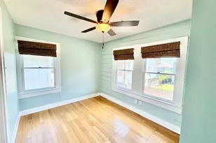 1505 Avenue L, Galveston, TX 77550 - Photo 14
