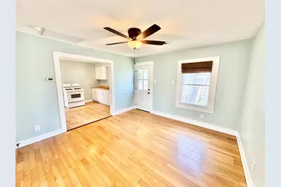 1505 Avenue L #Rear, Galveston, TX 77550 - Photo 2