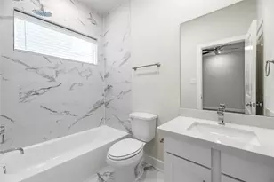3075 Hicks St, Houston, TX 77007 - Photo 6