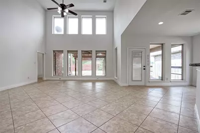 5914 Ravens Mill Court, Sugar Land, TX 77479 - Photo 8