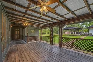 527 Number 9 Rd, Wallisville, TX 77597 - Photo 8