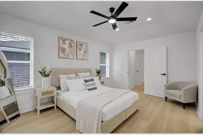 5822 Birchmont Drive, Houston, TX 77092 - Photo 22