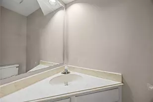 4010 Garden Lake Dr, Houston, TX 77339 - Photo 30