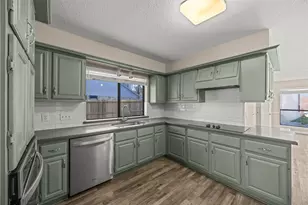 4010 Garden Lake Dr, Houston, TX 77339 - Photo 24