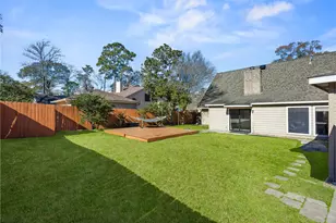 4010 Garden Lake Dr, Houston, TX 77339 - Photo 42