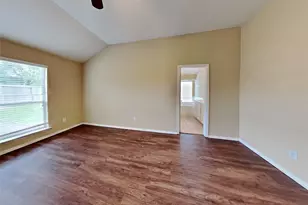 2918 Meridian Bay Ln, League City, TX 77539 - Photo 10