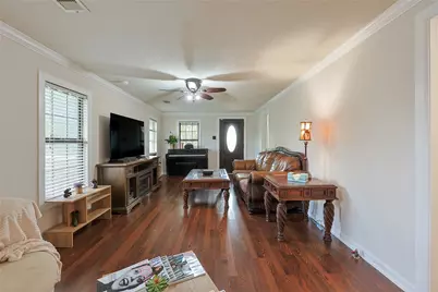 2410 Harris, Baytown, TX 77521 - Photo 8