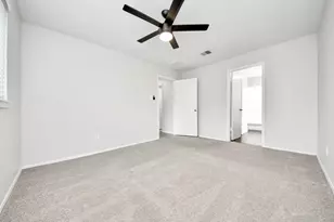 17011 Dusty Mill Dr W, Sugar Land, TX 77498 - Photo 18