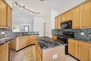 25826 Elmley Pl, Spring, TX 77389 - Photo 14