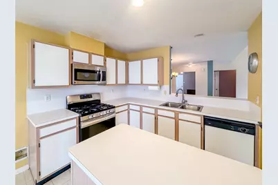 6835 Haven Creek Drive, Katy, TX 77449 - Photo 16