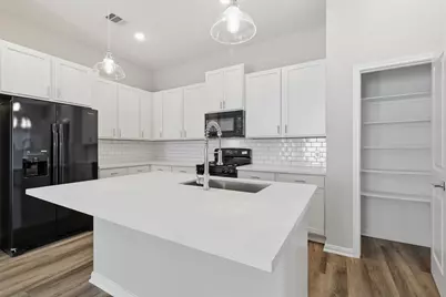 9912 Clark Road #B, Houston, TX 77076 - Photo 8
