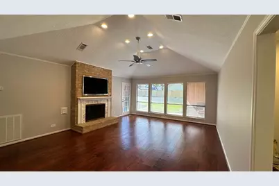 11527 Cedar Creek Drive, Houston, TX 77077 - Photo 10
