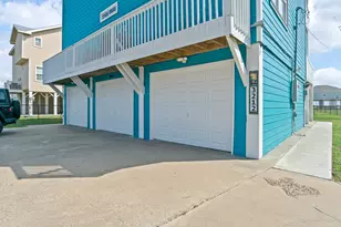 3212 Castle Dr, Crystal Beach, TX 77650 - Photo 30