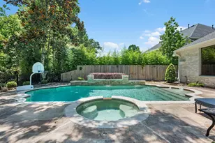 14211 Norhill Pointe Dr, Houston, TX 77044 - Photo 2