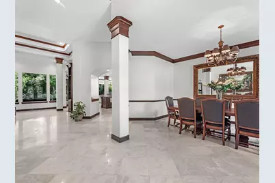 14211 Norhill Pointe Drive, Houston, TX 77044 - Photo 10