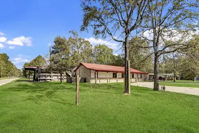 858 Big Hawg Dr, Trinity, TX 75862 - Photo 4