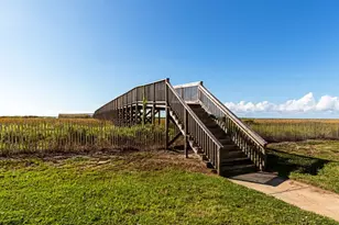 26350 Cat Tail Dr, Galveston, TX 77554 - Photo 10
