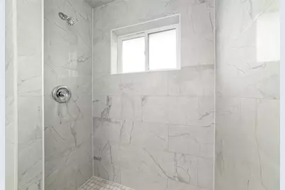 12207 Plumpoint Drive, Houston, TX 77099 - Photo 16
