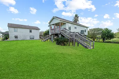 7228 Highland Bayou Drive, Hitchcock, TX 77563 - Photo 12