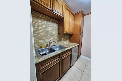 2507 Montrose Boulevard #12, Houston, TX 77006 - Photo 2