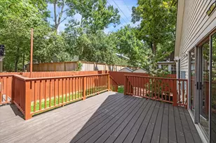 12814 Kingsbridge Ln, Houston, TX 77077 - Photo 24