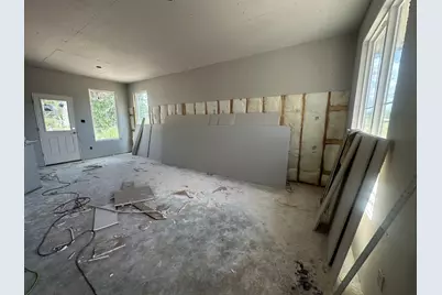405 Rockbridge Drive, Huntsville, TX 77340 - Photo 4