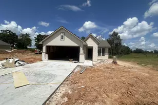 405 Rockbridge Dr, Huntsville, TX 77340 - Photo 2