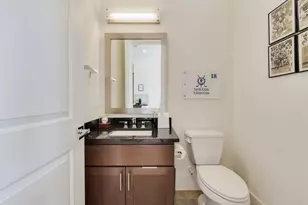 5429 Hidalgo St, Houston, TX 77056 - Photo 18