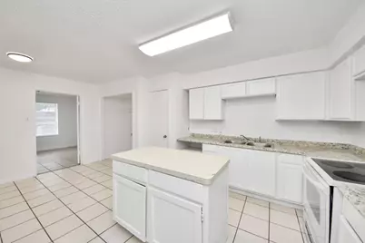 15534 Weldon Drive, Houston, TX 77032 - Photo 12