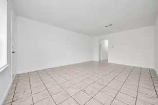 15534 Weldon Dr, Houston, TX 77032 - Photo 6