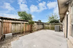 15534 Weldon Dr, Houston, TX 77032 - Photo 40