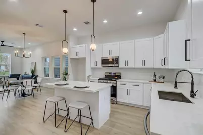 1217 Dewalt Street, Houston, TX 77088 - Photo 8