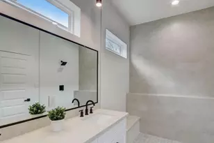 1217 Dewalt St, Houston, TX 77088 - Photo 26