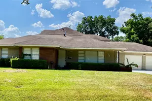 8318 Greenbush St, Houston, TX 77025 - Photo 1