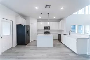 4639 Coral Bean St, Pinehurst, TX 77362 - Photo 10