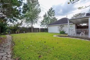 4319 Greystone Way, Sugar Land, TX 77479 - Photo 12