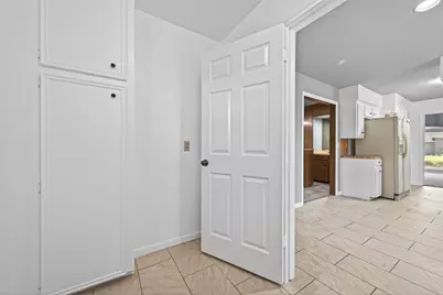 14934 Camino Rancho Drive, Houston, TX 77083 - Photo 26