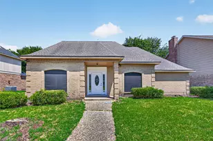14934 Camino Rancho Dr, Houston, TX 77083 - Photo 1
