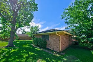 8234 Misty Vale Ln, Houston, TX 77075 - Photo 14