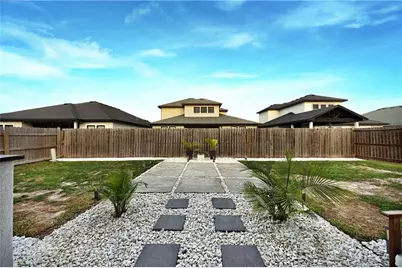 3925 Karo Dr, Corpus Christi, TX 78414 - Photo 30