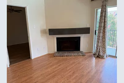 18800 Egret Bay Boulevard #500, Webster, TX 77058 - Photo 4
