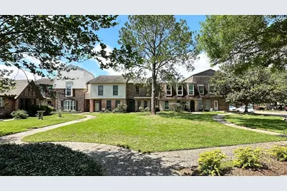 1808 Saxony Lane, Houston, TX 77058 - Photo 2