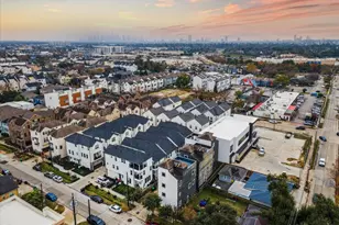 1630 W 24th St, Houston, TX 77008 - Photo 12