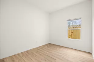 9709 Pelsey St, Houston, TX 77029 - Photo 8