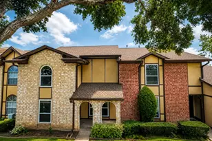 11712 S Kirkwood Rd, Houston, TX 77477 - Photo 1