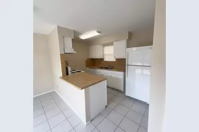 6518 S Briar Bayou Drive, Houston, TX 77072 - Photo 10